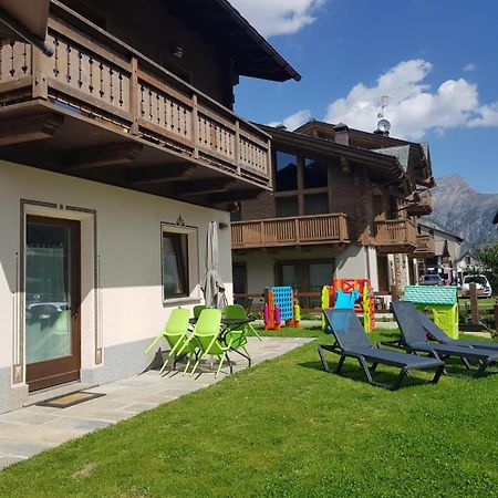 Al Camanel Apartment Livigno Exterior photo