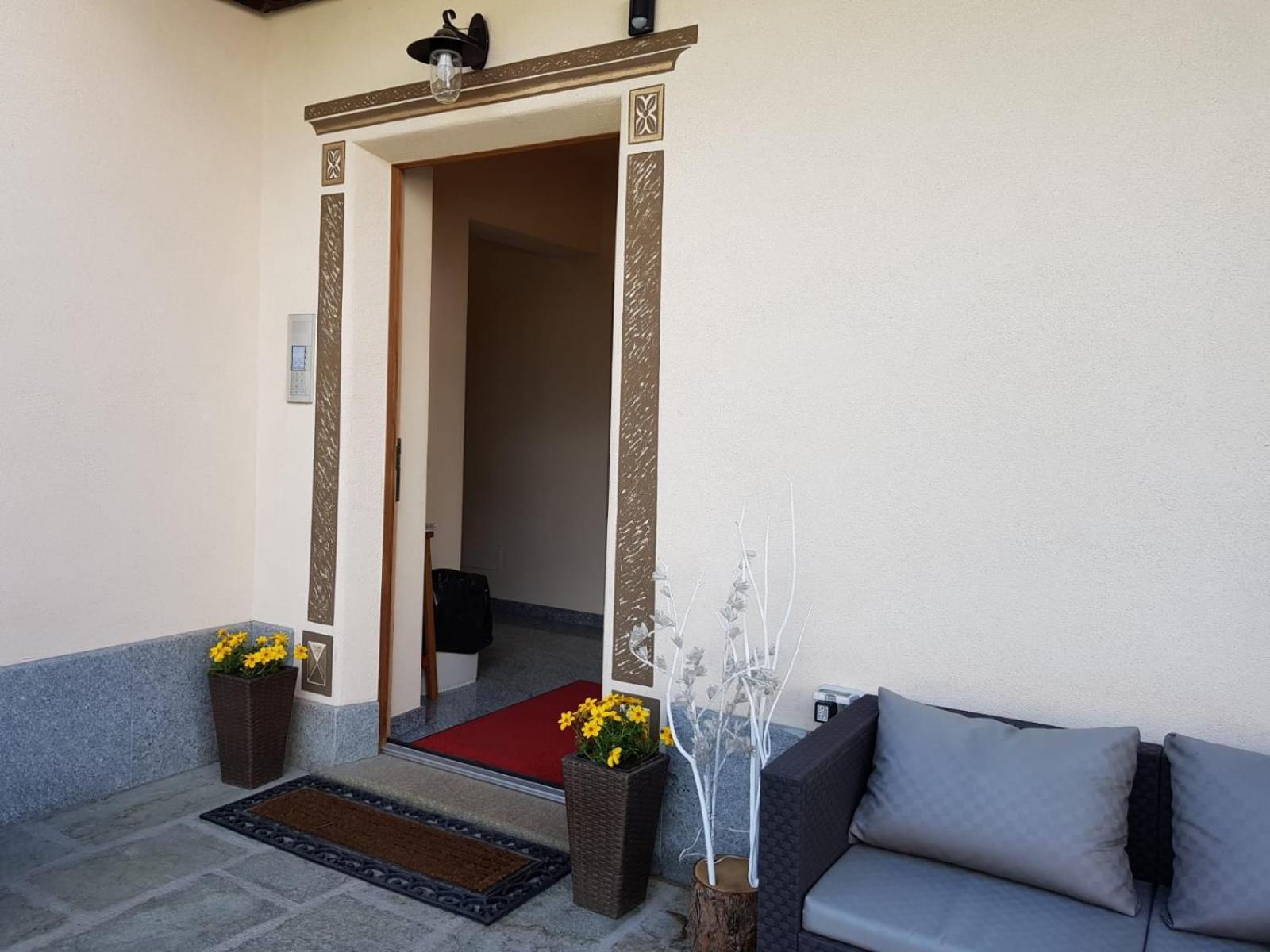 Al Camanel Apartment Livigno Exterior photo