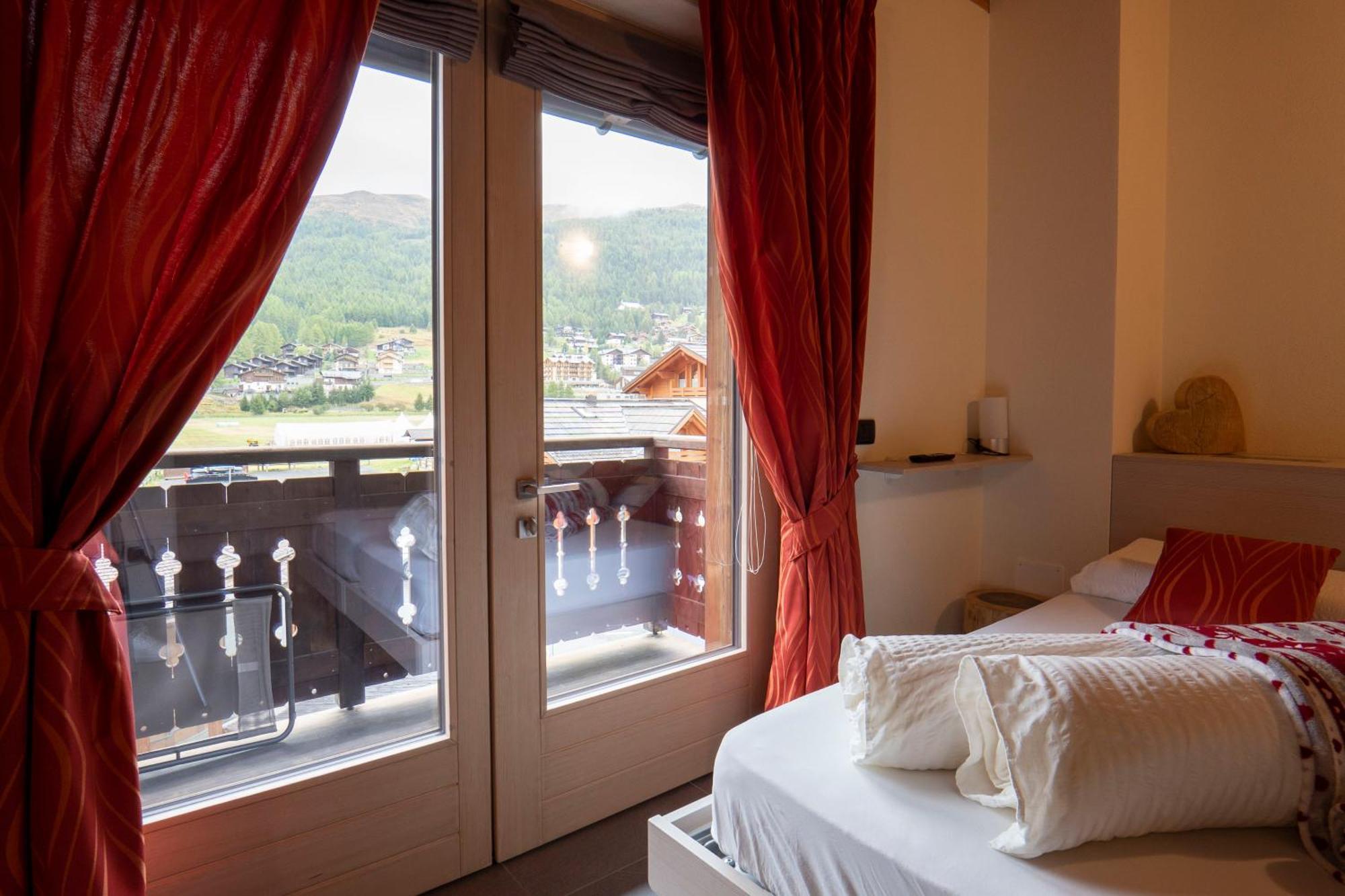 Al Camanel Apartment Livigno Exterior photo